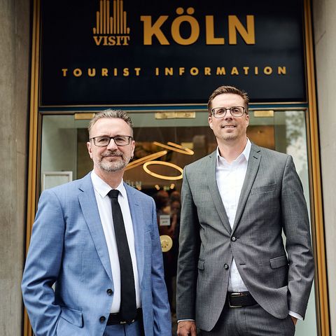 Wiedereröffnung der modernisierten Tourist Information am Kölner Dom ©KölnTourismus, Foto: Dieter Jacobi